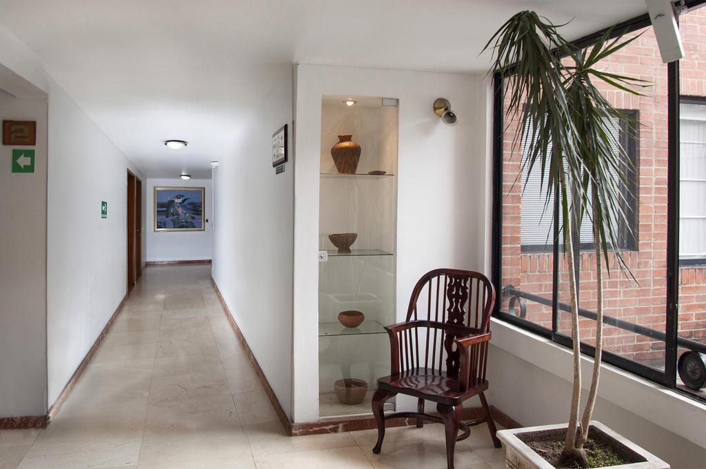 Apartaestudios Los Andes Bogotá Eksteriør billede