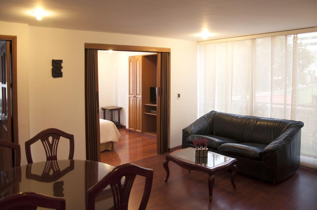 Apartaestudios Los Andes Bogotá Værelse billede