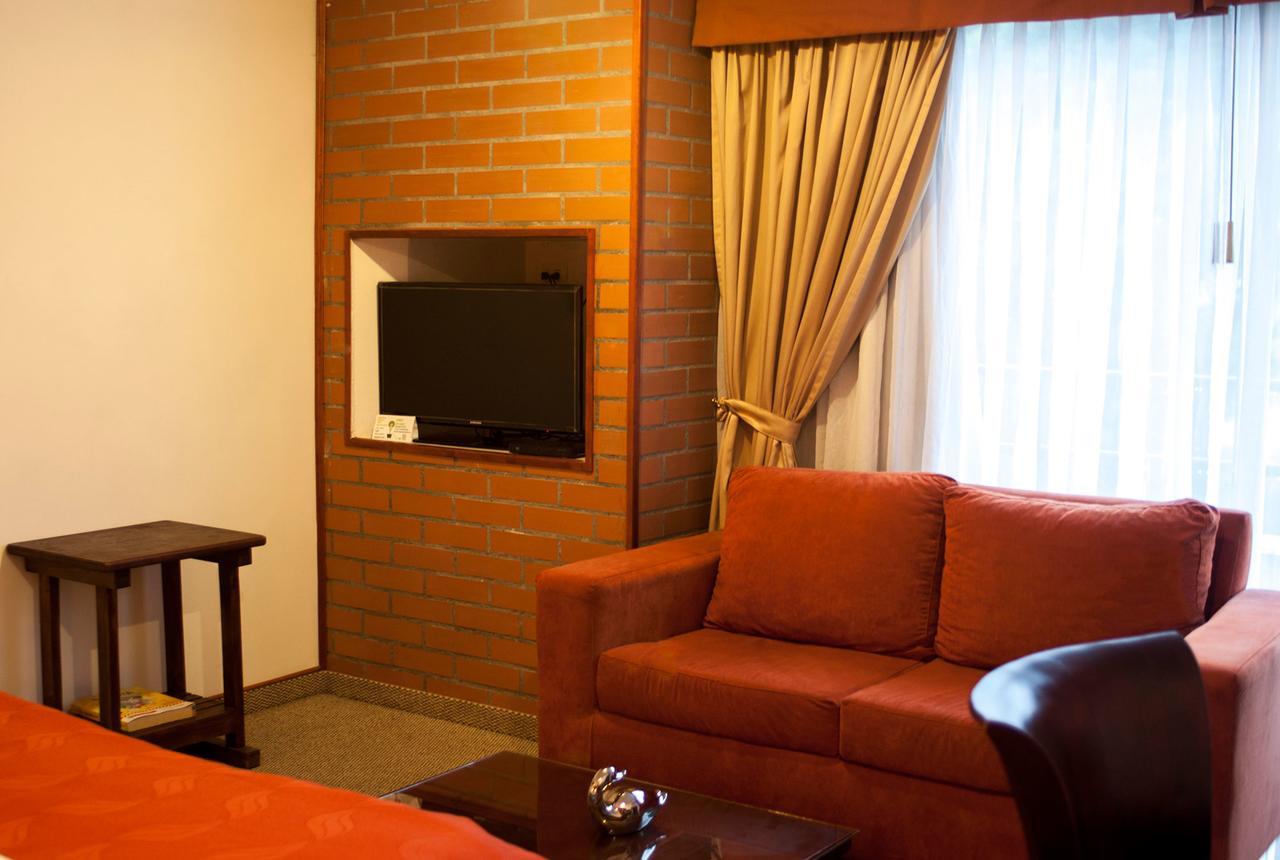 Apartaestudios Los Andes Bogotá Eksteriør billede