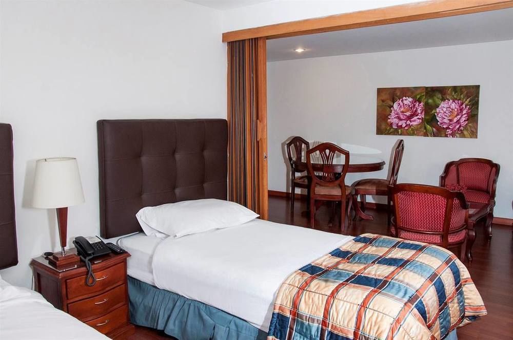 Apartaestudios Los Andes Bogotá Eksteriør billede