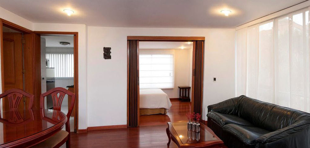 Apartaestudios Los Andes Bogotá Eksteriør billede